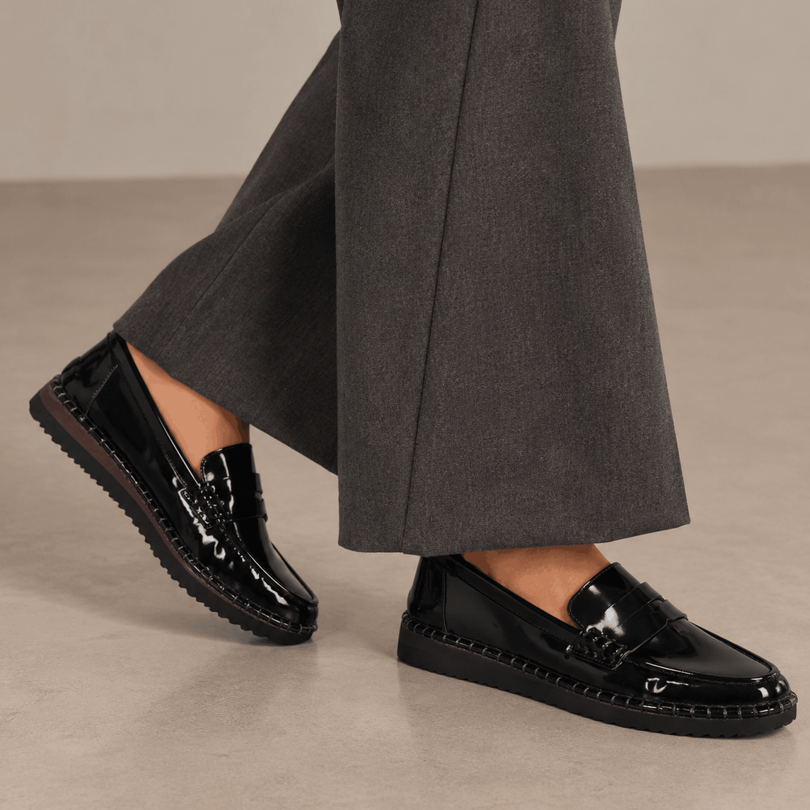 mocasín tretze negro charol