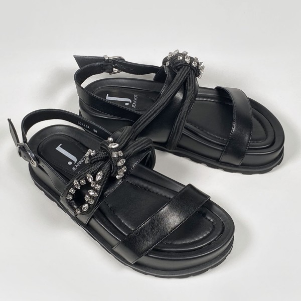 Jeannot Nappa black sandals