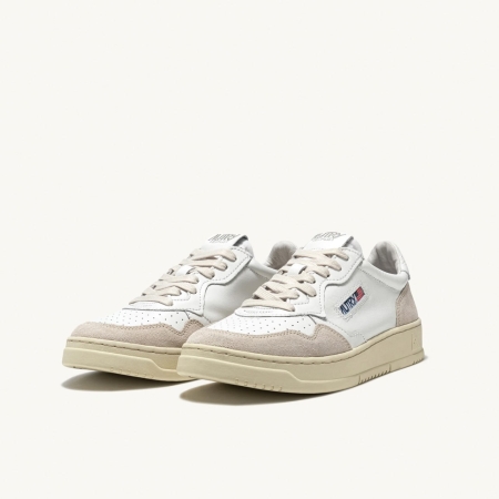 Autry Medalist white sneaker