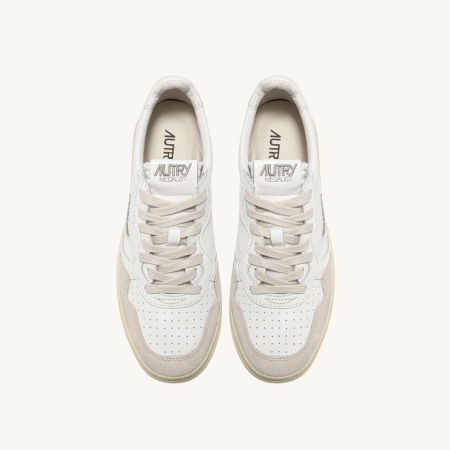 Autry Medalist white sneaker