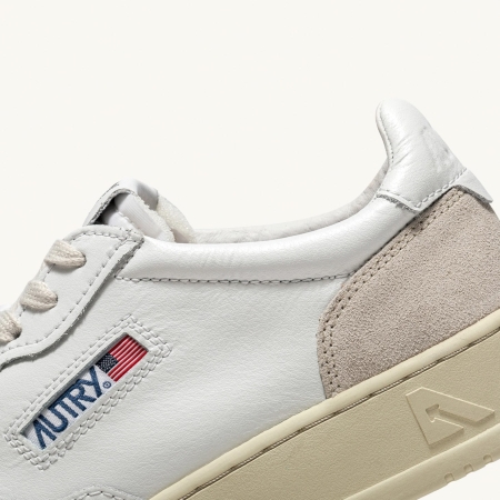 Autry Medalist white sneaker