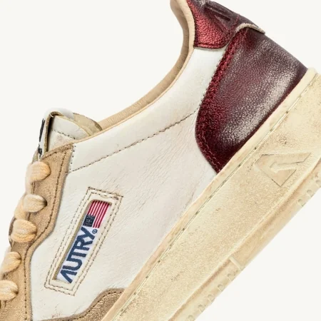 Autry Super Vintage Gold sneaker