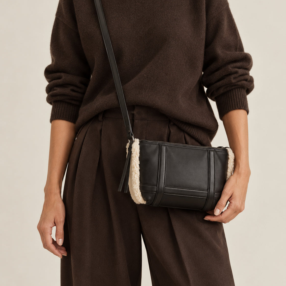 Bolso Rehard Teddy Black Mini