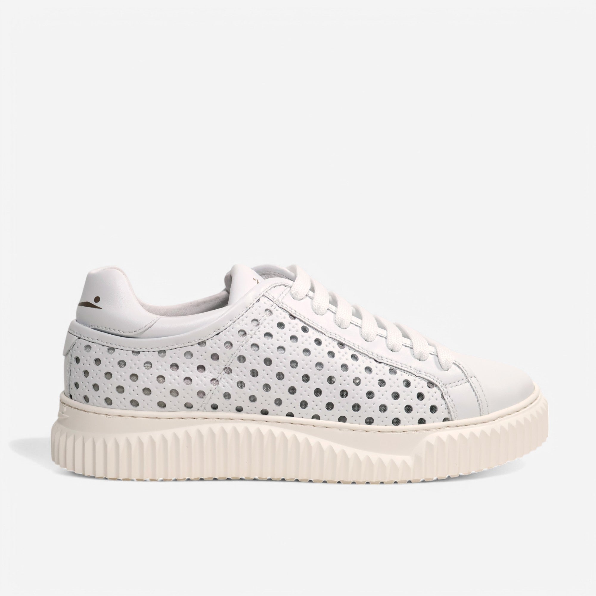 Sneaker Voile Blanche Herika Troquelada