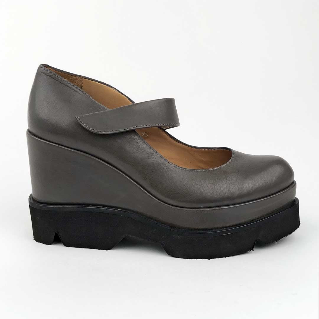 Audley Grey Shoe