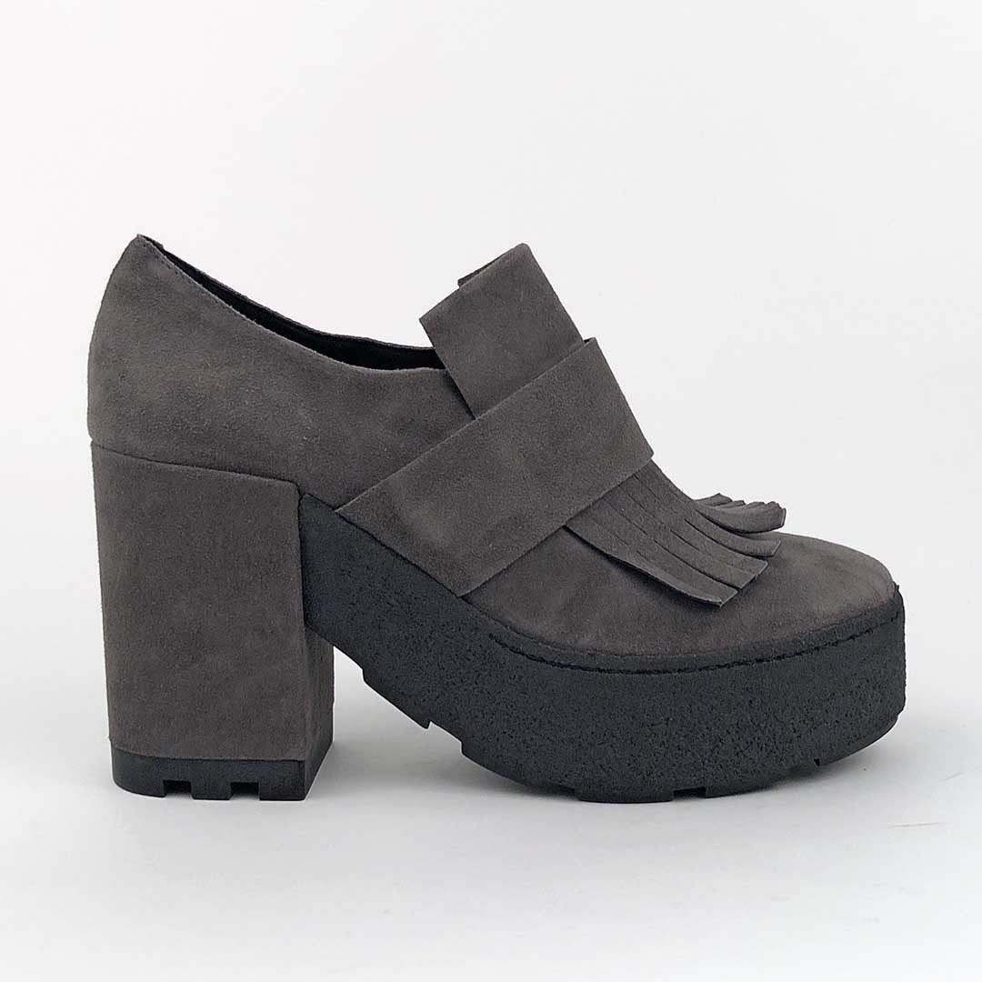 Vic Matie grey suede shoe