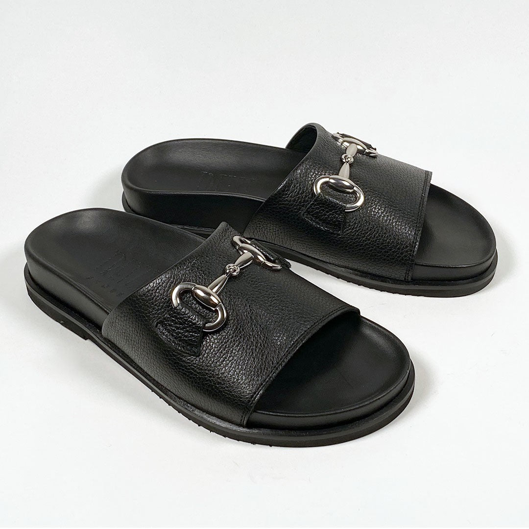 Tretze black sandal