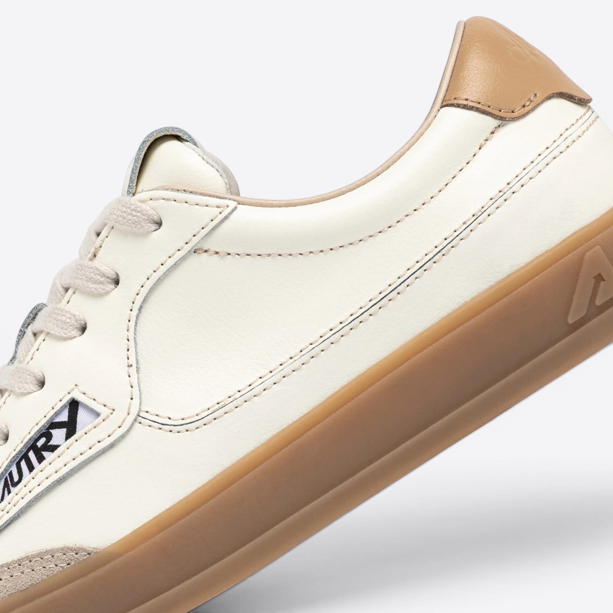 Autry Sneaker Windscape WUK08 Retro beige