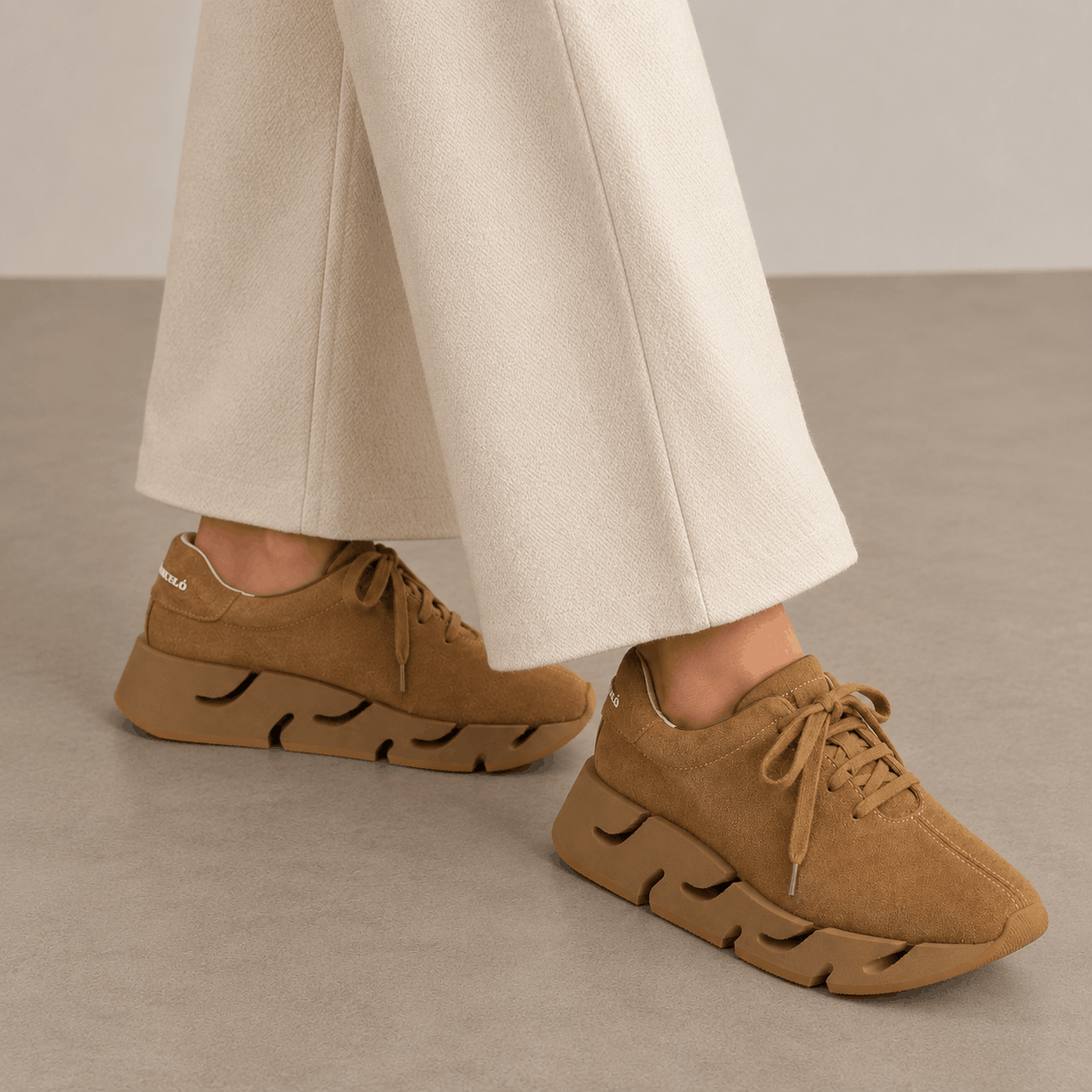 Paloma Barceló Pia Cuero sneaker