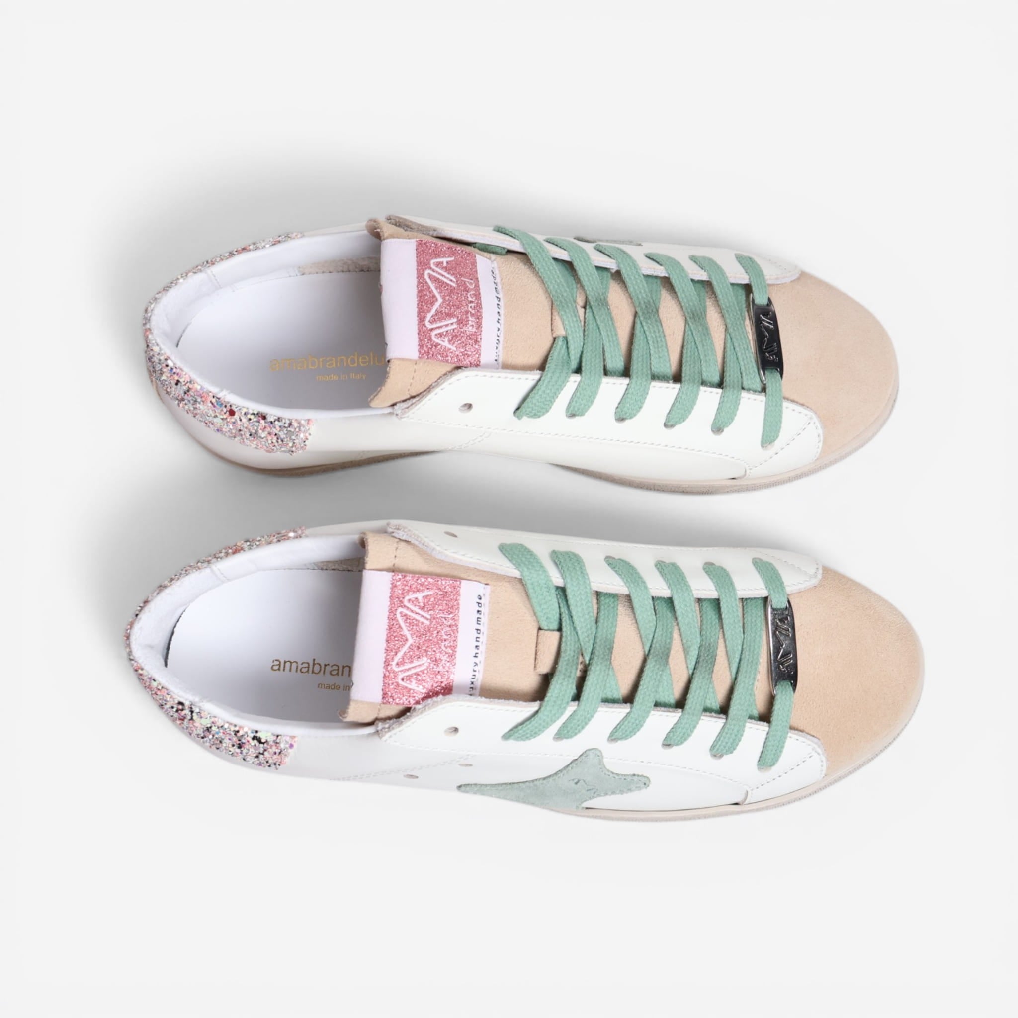 Sneaker Ama Brand blanca glitter